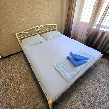 2кімнатна квартира в центрі Дніпра біля Госпіталю 2rooms Apartment in downtown Дніпро Екстер'єр фото