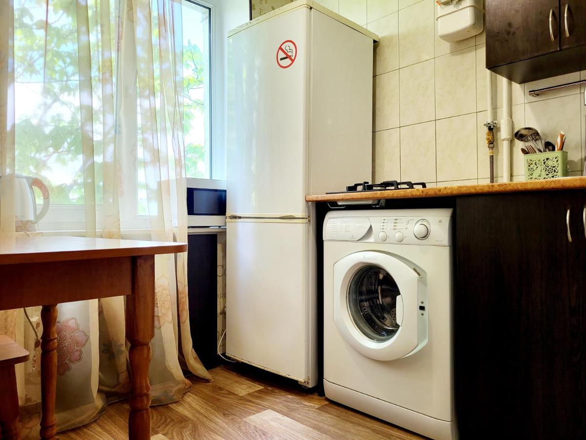 2кімнатна квартира в центрі Дніпра біля Госпіталю 2rooms Apartment in downtown Дніпро Екстер'єр фото