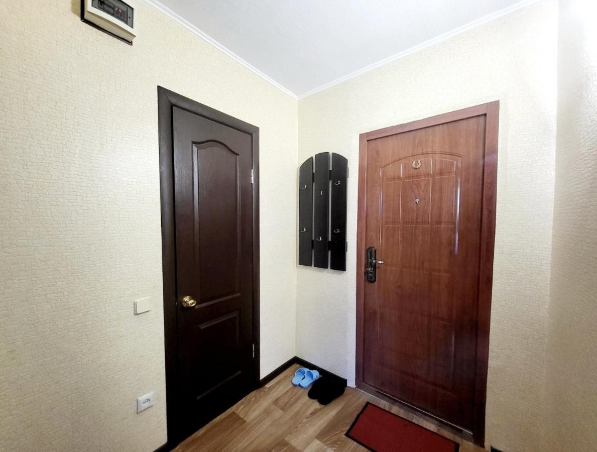 2кімнатна квартира в центрі Дніпра біля Госпіталю 2rooms Apartment in downtown Дніпро Екстер'єр фото